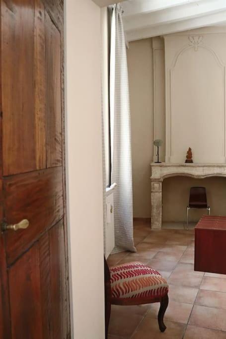 Uzes Centre Quartiers Des Arts Charme De L'Ancien公寓 外观 照片